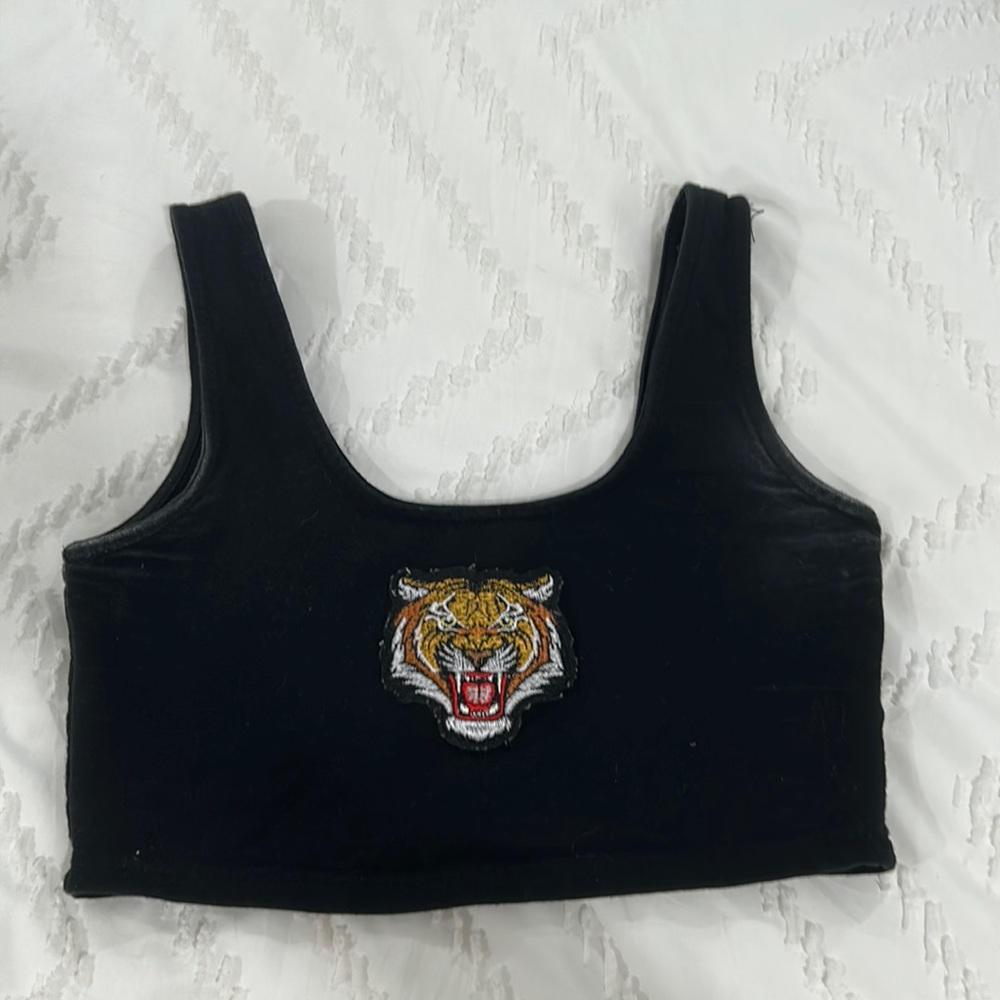 Black crop top